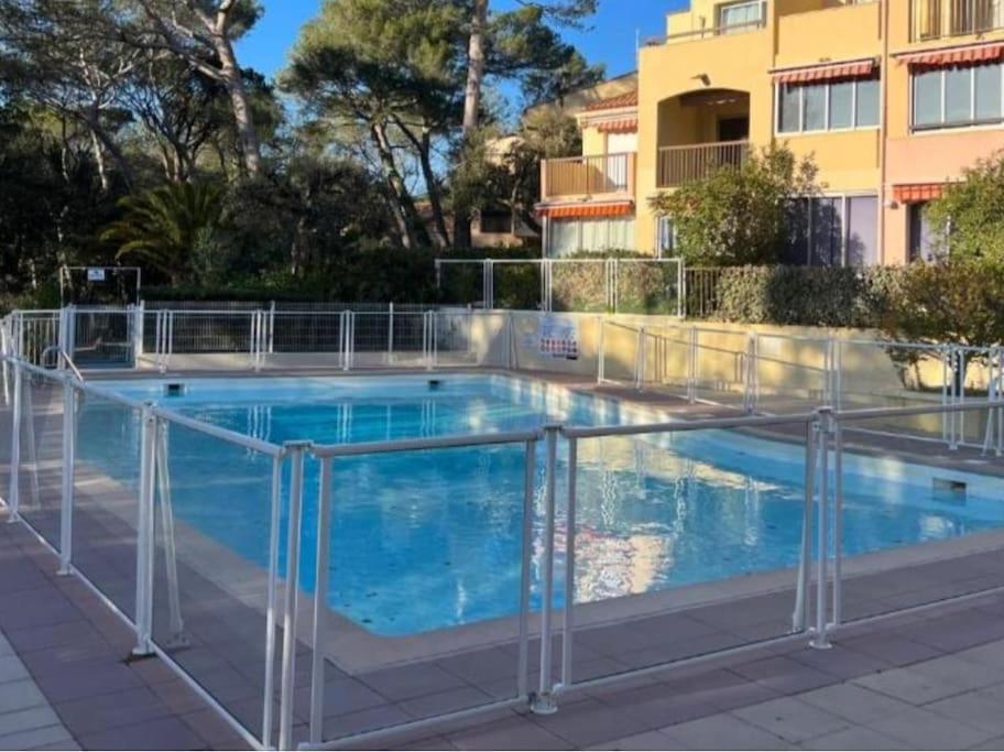 Charmant Studio Valescure Saint Raphael Exteriör bild